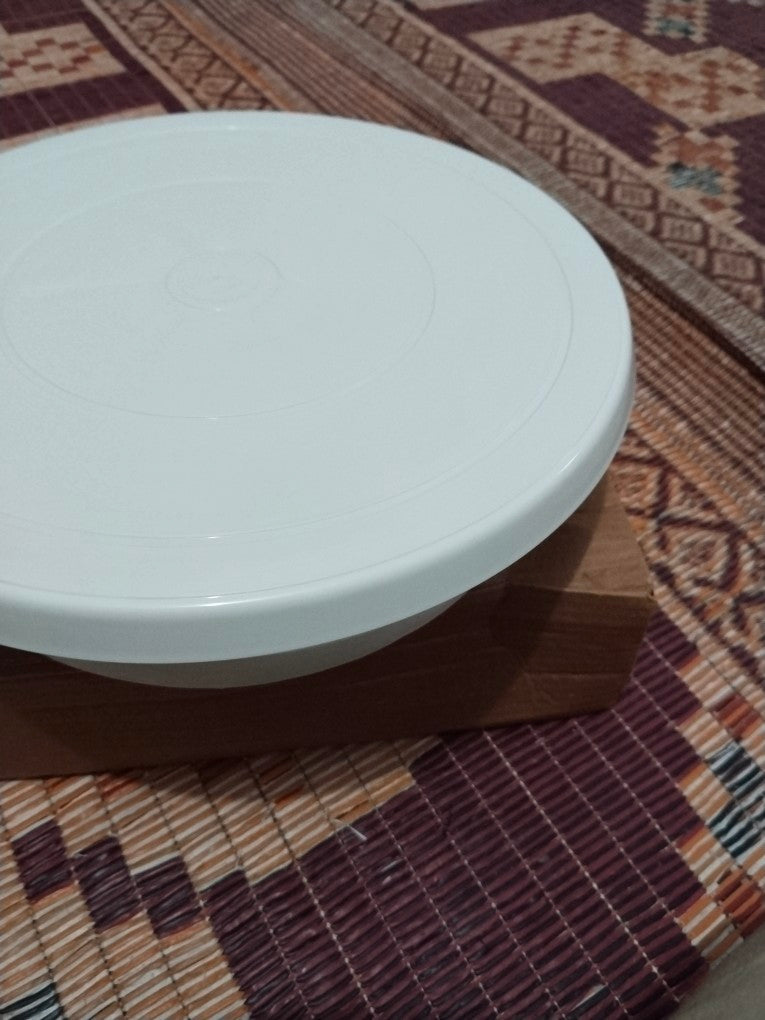 Quality Rotating Cake Turntable